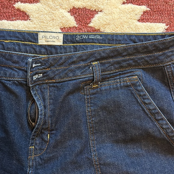 Pilcro the wanderer polished relaxed leg crop jeans size 20 - Picture 4 of 8